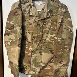  Army Combat Uniform OCP Scorpion Multicam Pattern Blouse and Trousers Set, Women