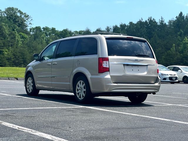 2012 Chrysler Town & Country
