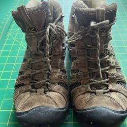 Keen Hiking Boots 