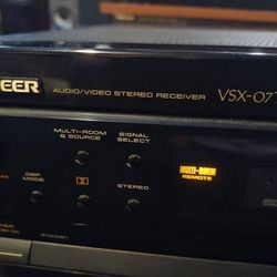 PIONEER ELITE VSX-07TX 7.1 CHANNELS HOME THEATER RECEIVER $200 FINAL PRICE READ DESCRIPTION AND SEE ALL PICTURES