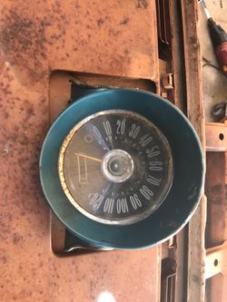 1959 Chevrolet Impala speedo gauge and housing
