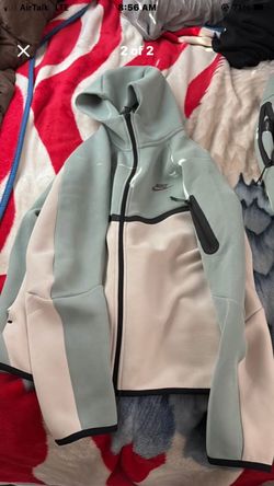 Nike tech set