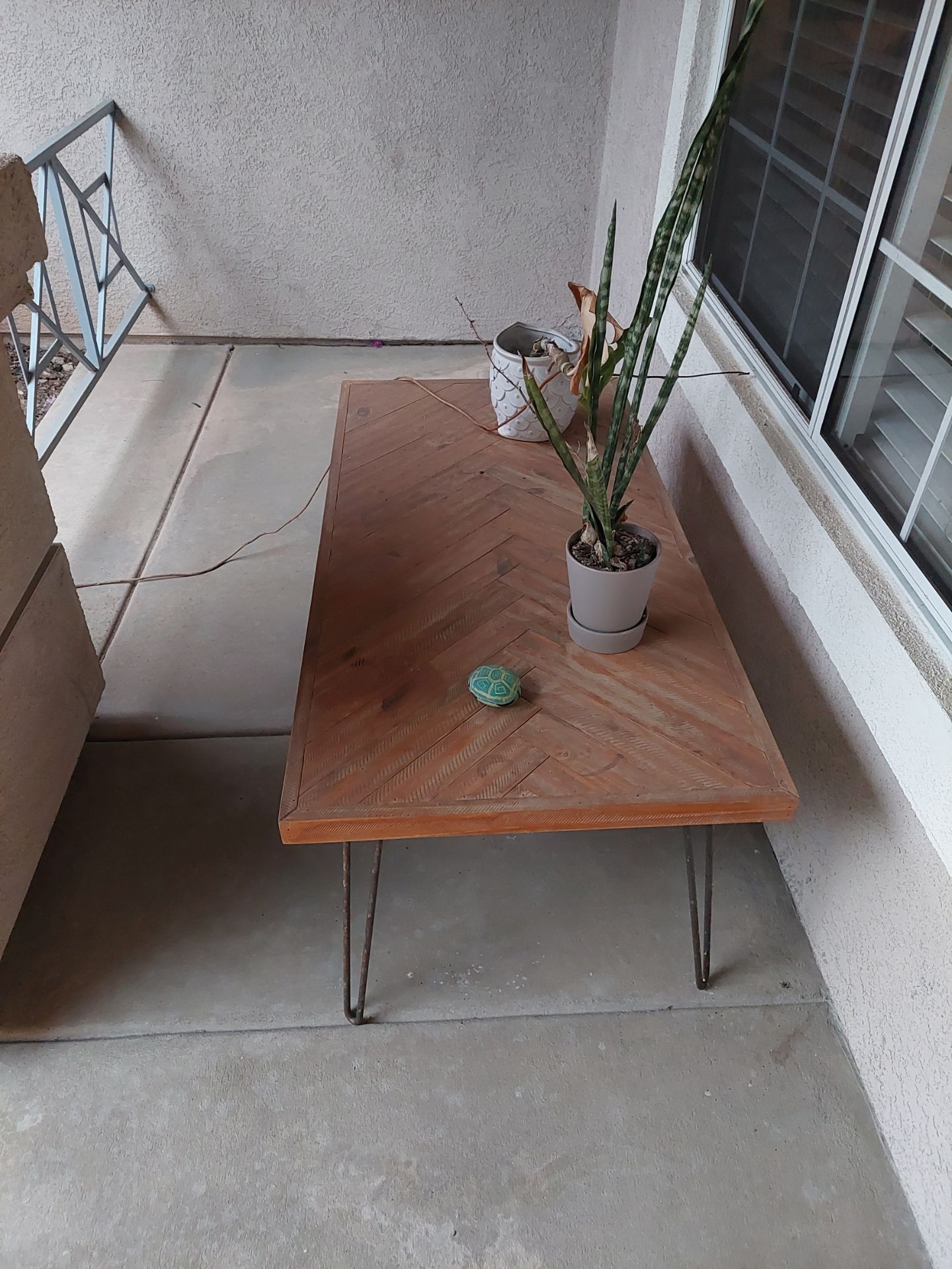 Free table