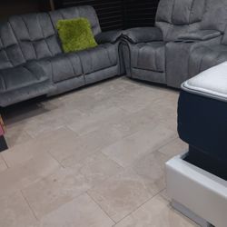 *Weekend Special*---Barcelona Comfy Gray Fabric Reclining Sofa/Loveseat Sets---Delivery And Easy Financing Available👌