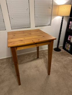 Pottery Barn Dining Table
