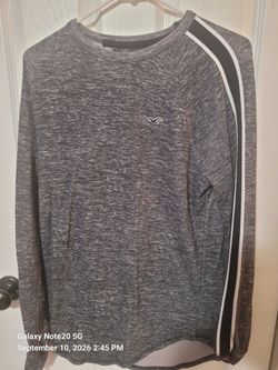 Men's Hollister long sleeve shirt size Large