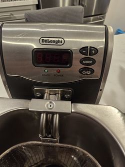 Delongi Electric Fryer