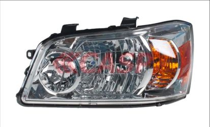 New - Toyota Highlander 2004-2007 Head Lamp Set ( left and right)
