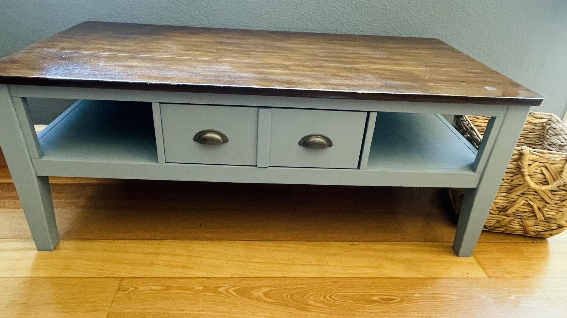 Wood Coffee table