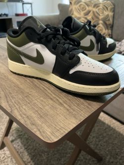 Nike Air Jordan 1 Low GS White/Black Olive - Size 7Y - Brand New