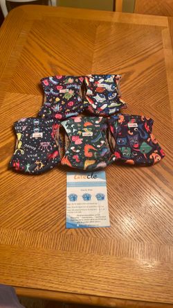 Grecle Brand Reusable Male Dog Diapers / Belly Bands. Size (S)