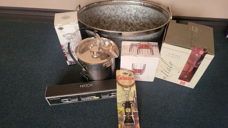 PARTY BUCKET