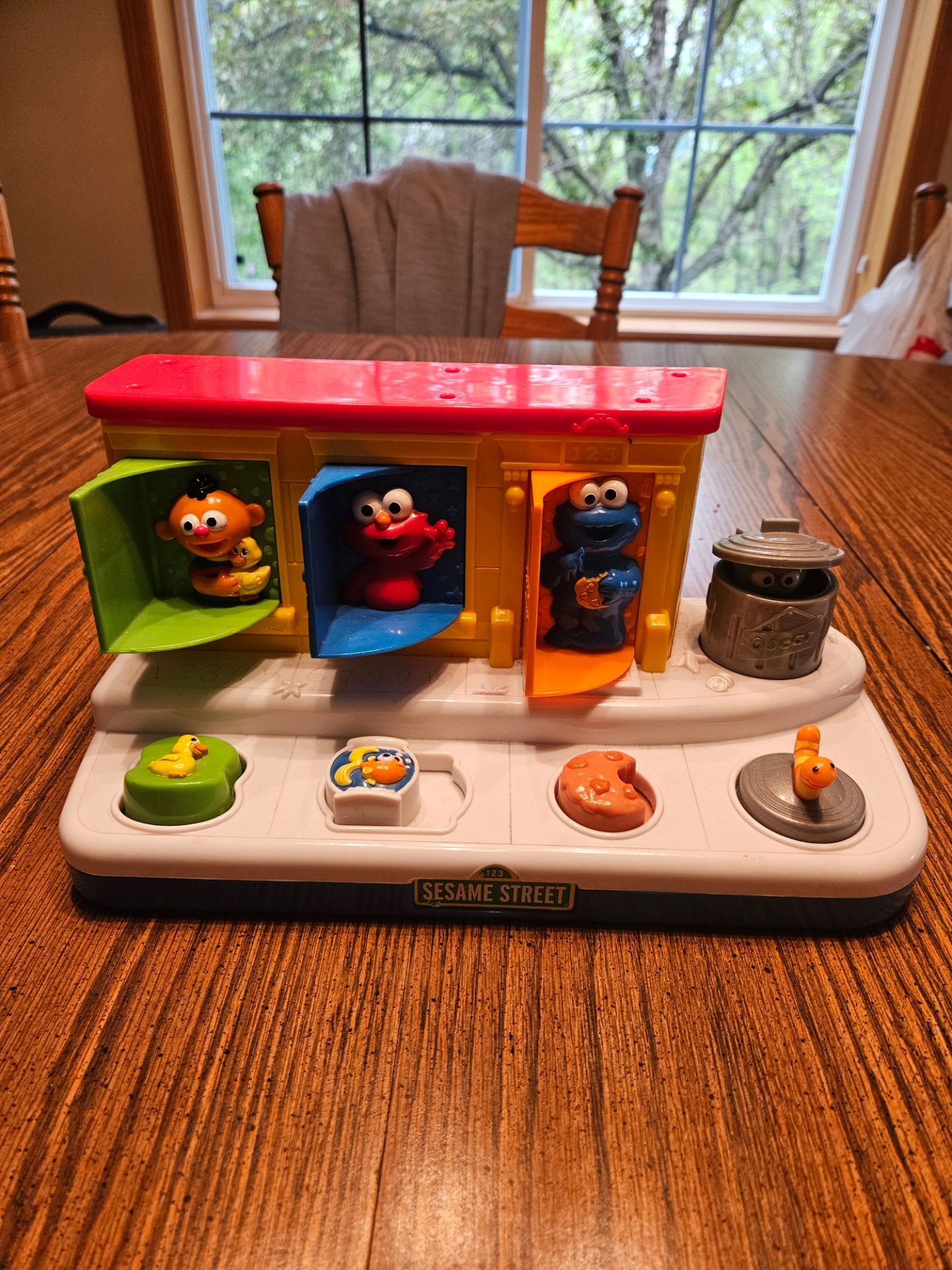 Sesame Street Poppin Pals, 2004