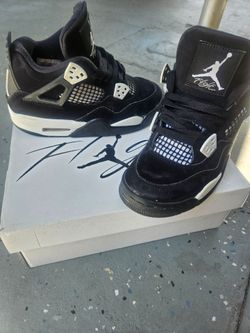 Ai Jordan 4 retro 4Y kids sizes