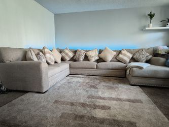 Cottage Chic Beige 150" 4 Piece Right Arm Facing Chaise Sectional