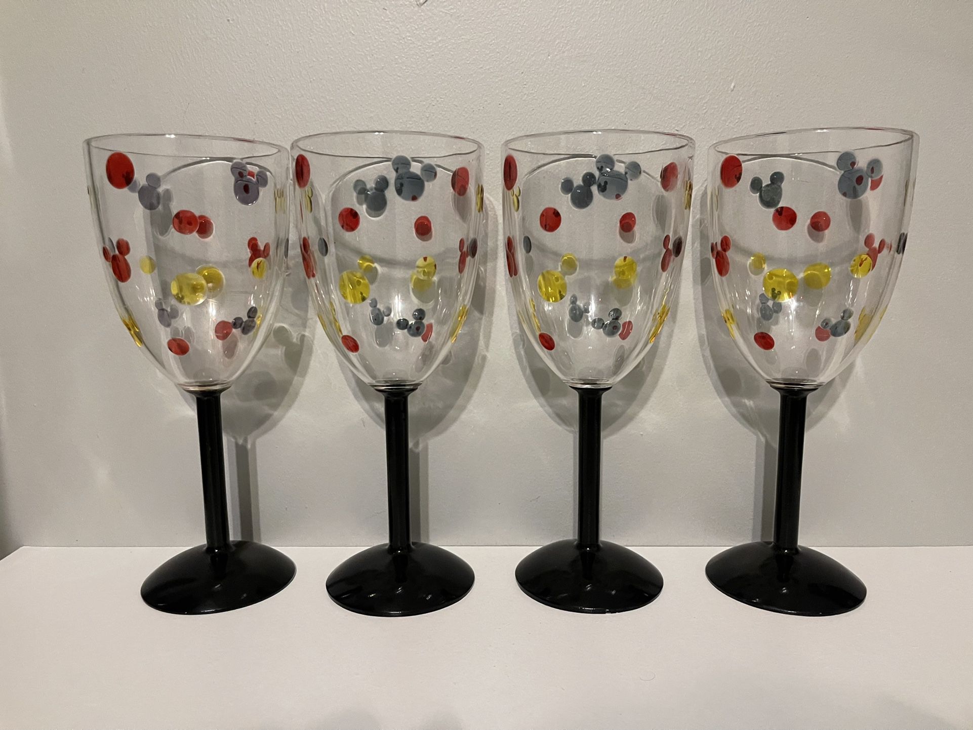 Set Of 4 Disney Mickey Mouse Ears Plastic Wine Glasses Goblets Rare Collectible!
