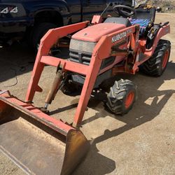 Kubota Tractor Operator