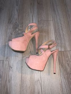 Shoedazzle blush pumps size 5.5