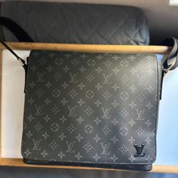 LV messenger bag