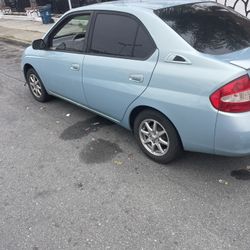 2001 Toyota Prius 
