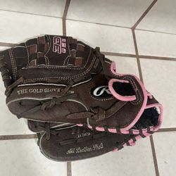 Rawlings Baseball Glove 