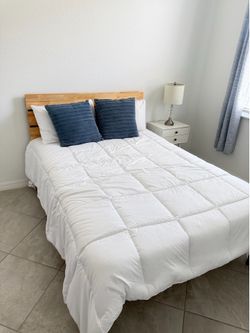 Full Size Bed - MATTRESS INCLUDED