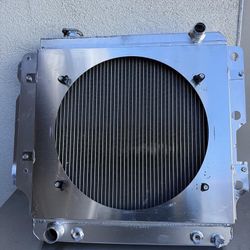 bent clips broken 87-06 Jeep Wrangler 2.4L-4.2L 3-Rows Full Aluminum Radiator+Fan Shroud