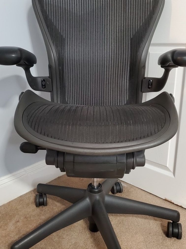 Herman Miller Aeron Classic B