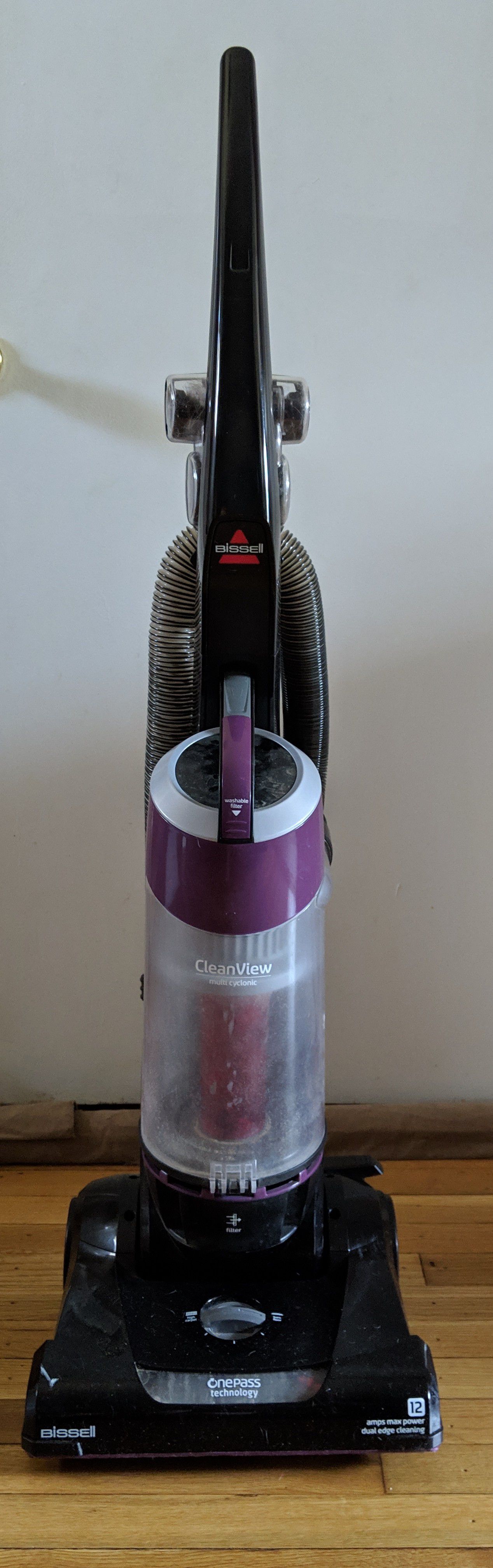 Pending pickup FREE Bissell 9595A CleanView Bagless Vacuum with OnePass