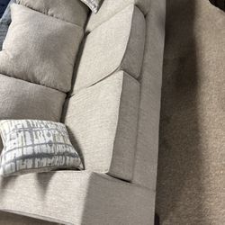 Absolutely Stunning Couch And Loveseat With Rug!