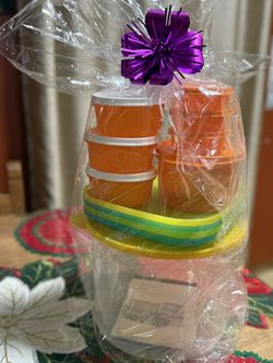 Tupperware Set
