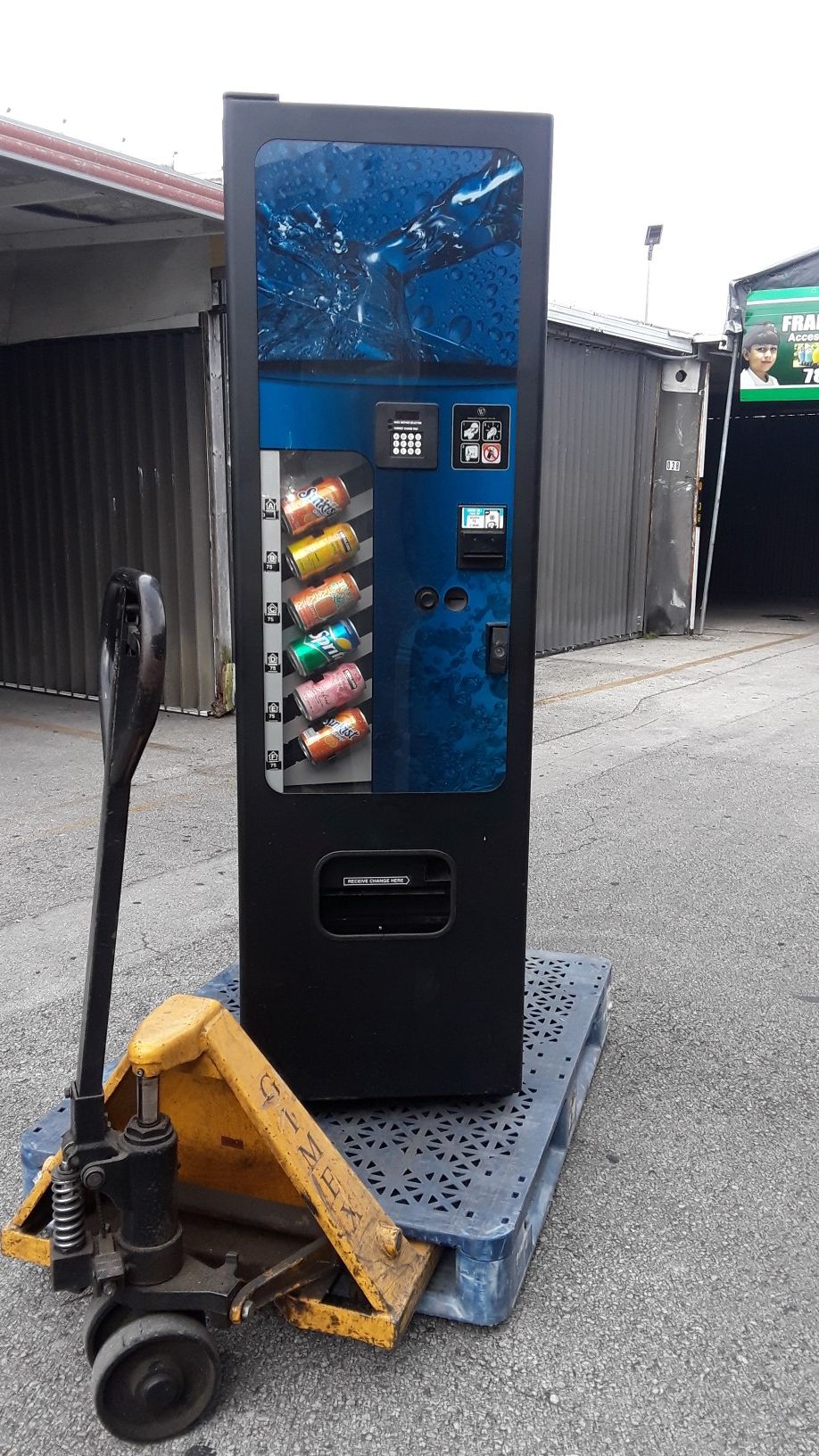 Máquina expendedora de sodas
