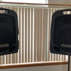 Peavey Escort Portable Pro Audio System 3000