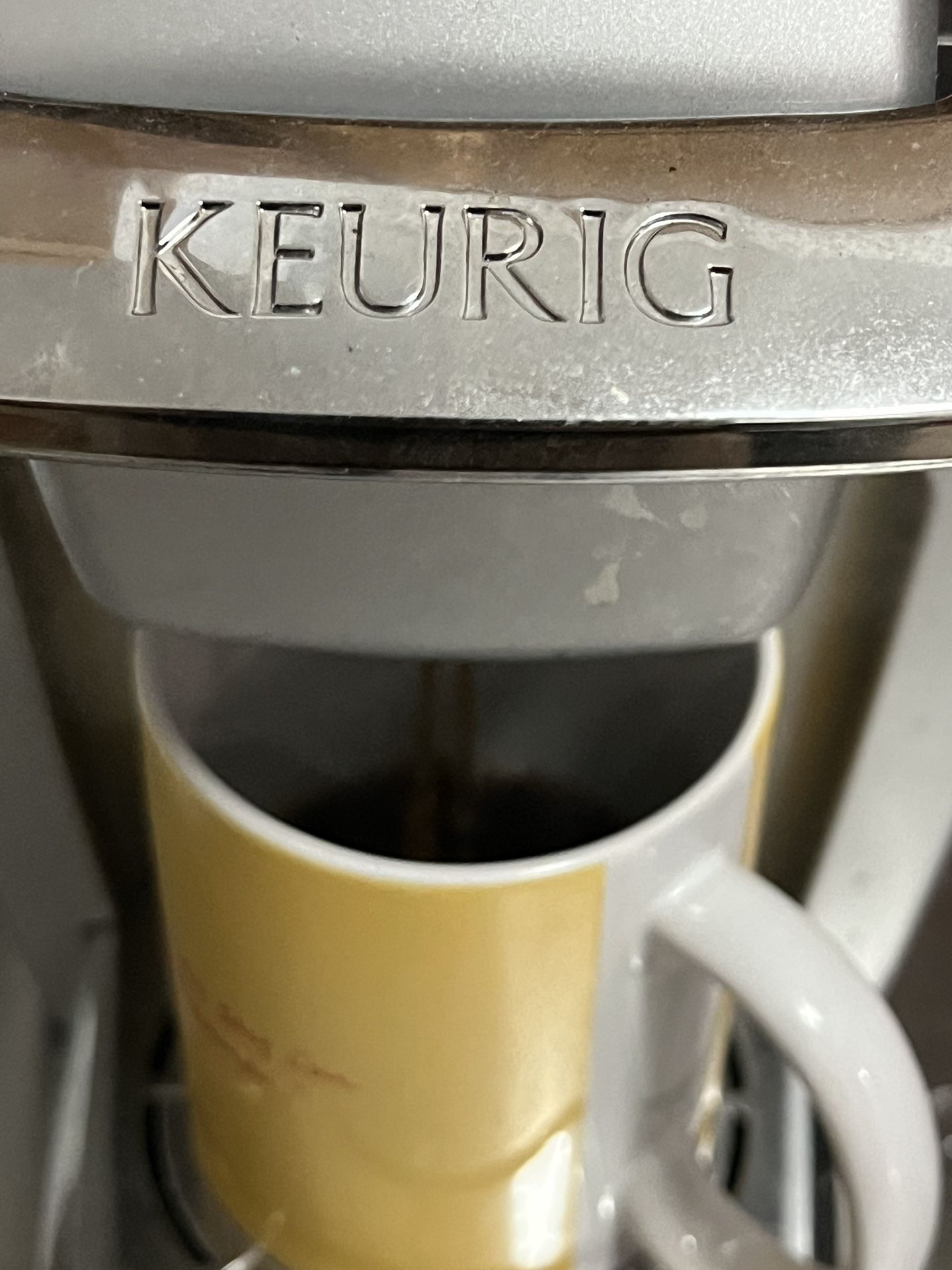 Keurig Duo Plus 12 Cup for Sale in Hicksville, NY - OfferUp