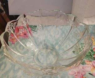 Decorative Glass Bowl 