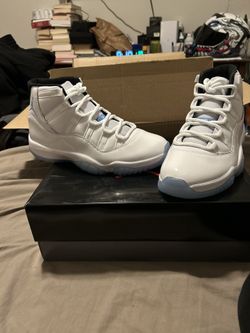 Colombia 11's Sz. 10 Brand New