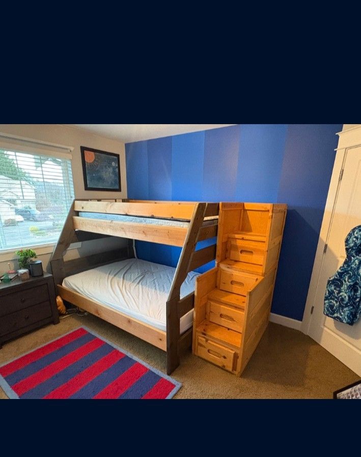 Old Cannery Solid Bunk Bed