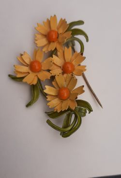 Vintage flower brooch