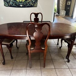 Wood Kitchen Table And Chairs 