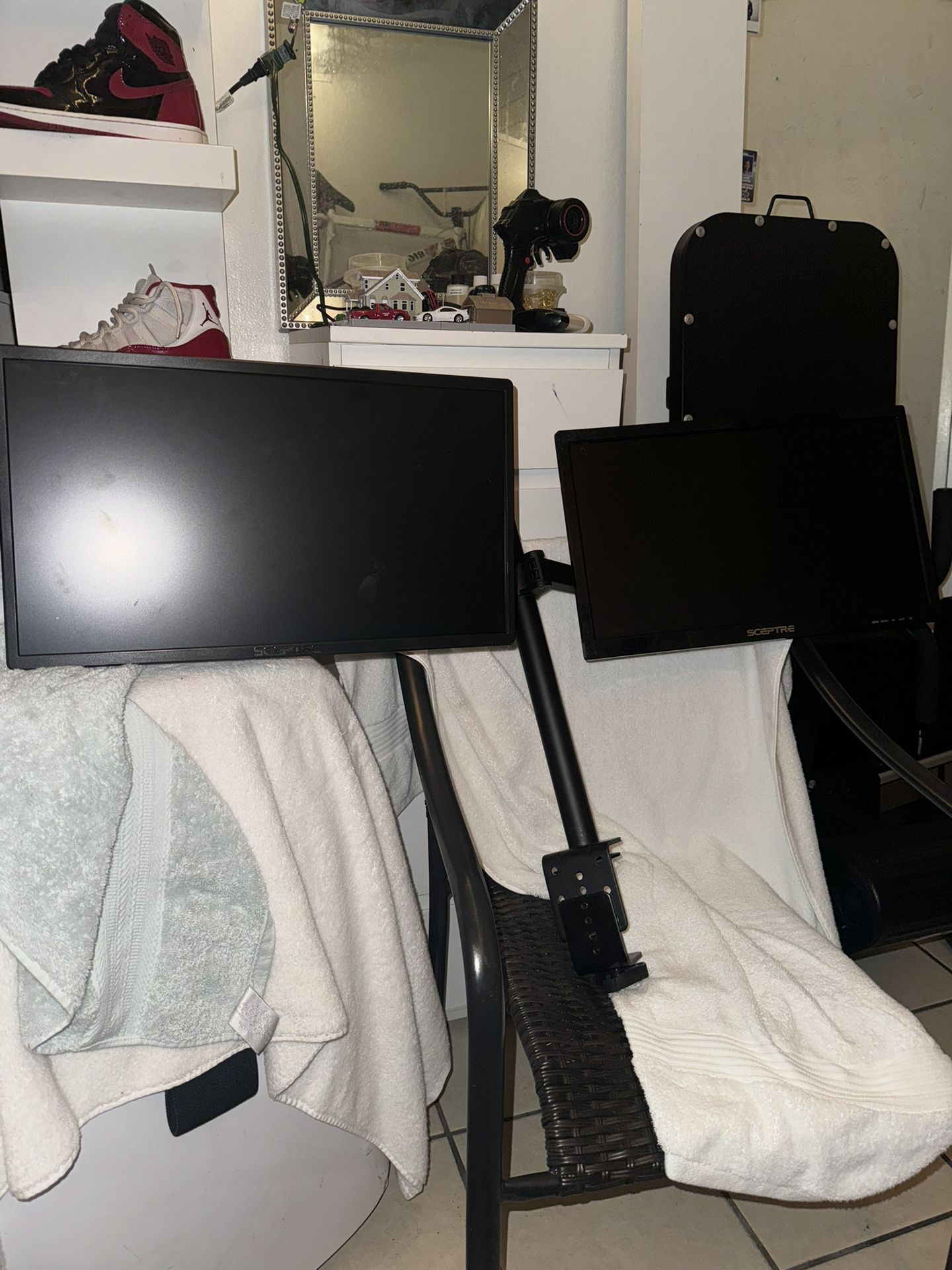 20 Inch Scepter Dual Monitor Setup