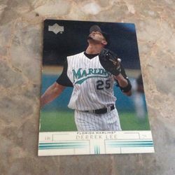 2002 Upper Deck Card 378 Derek Lee