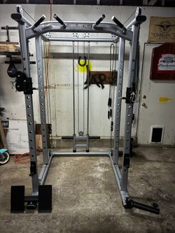 Mikolo Power Cage With Cable Crossover