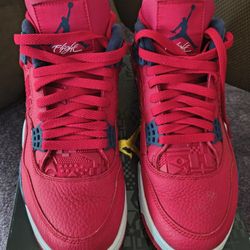 Jordan 4 Red FIFA size 10.5 (NO TRADES PRICE IS FIRM (