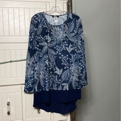 New Beautiful Blue White Blouse 