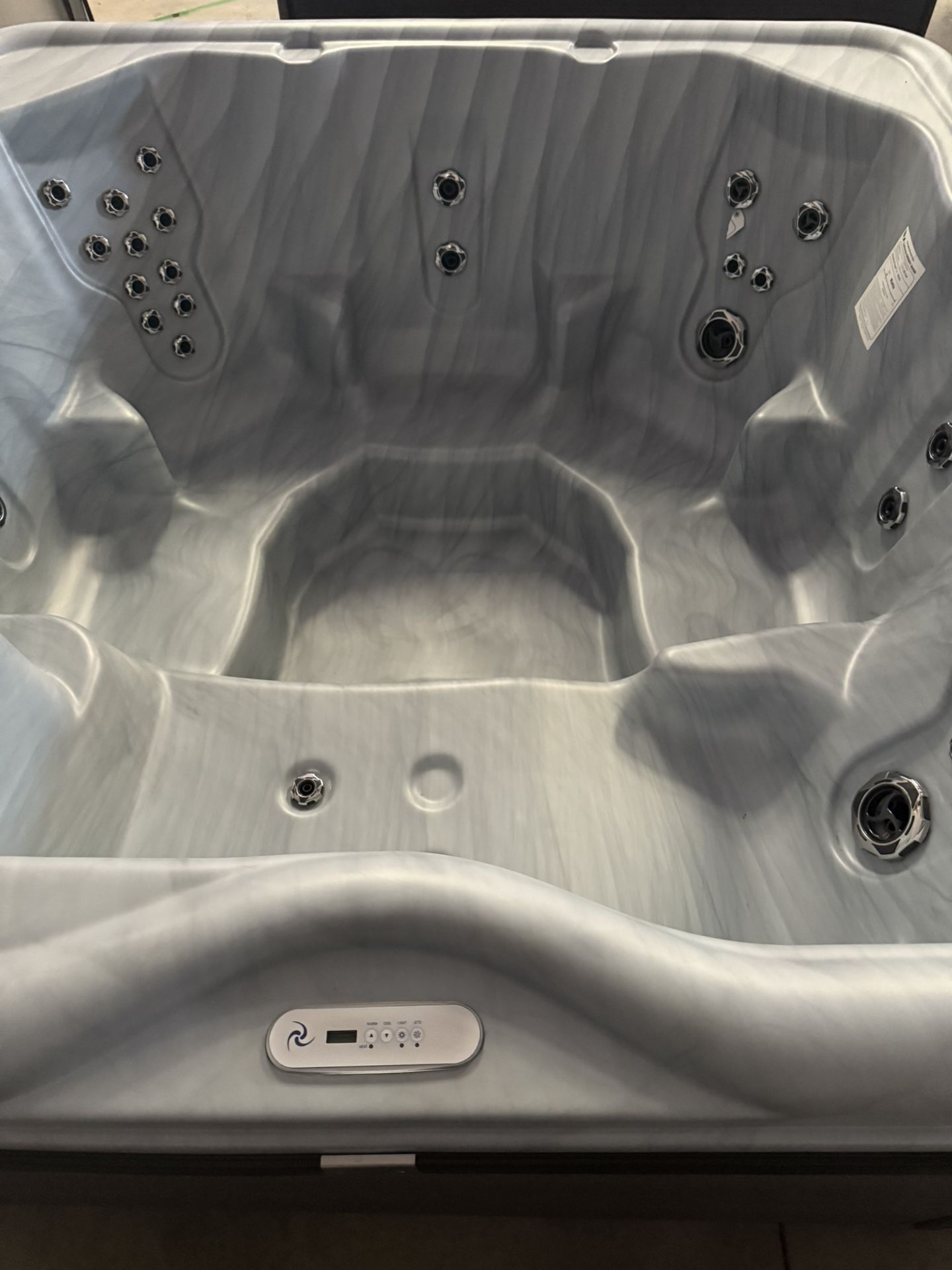 Hot Tub (Nordic Spas: Encore MS)