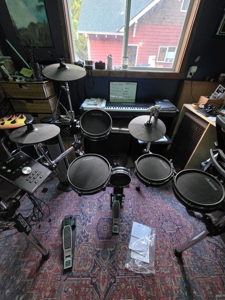 Alesis Command Electric Drums