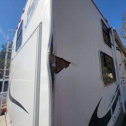 RV And Boat Repair