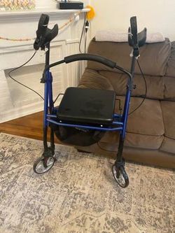 Send offer/Brand New/Never Used Stand Up Heavy Duty Rollator