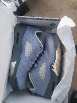 Jordan 5 Retro 'Blue' sneakers in blue & purple #basketball #retro