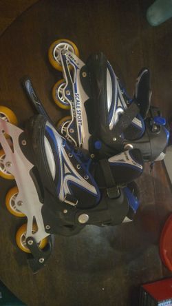 Scale sport roller blades